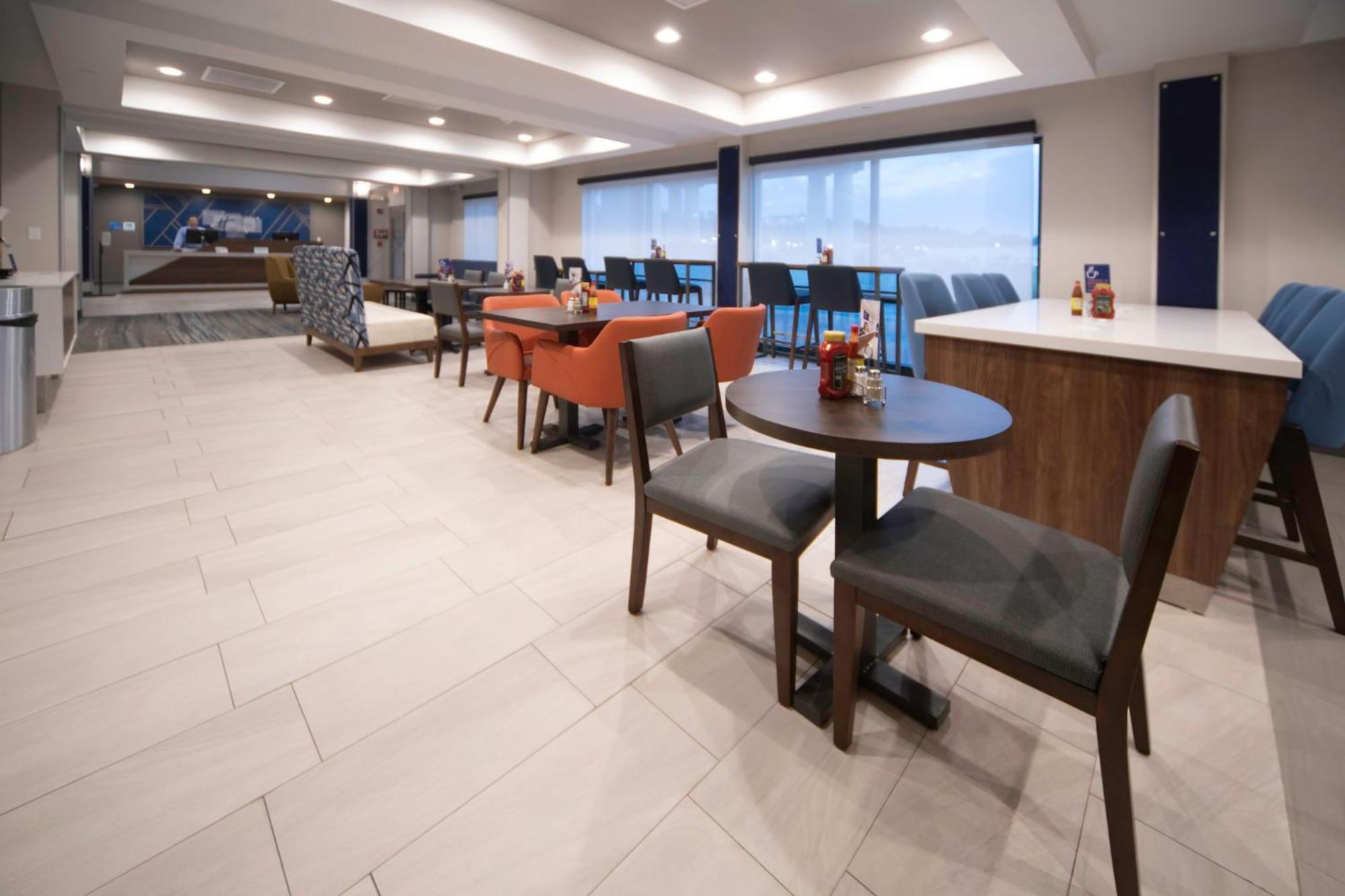 Holiday Inn Express Suites Little Rock West By Ihg Екстер'єр фото