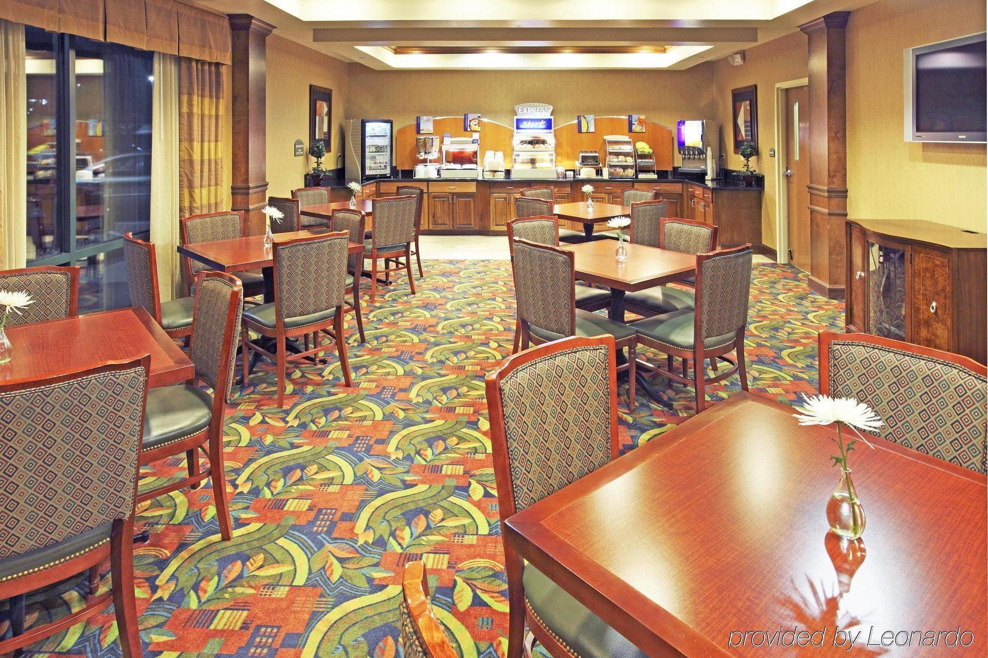 Holiday Inn Express Suites Little Rock West By Ihg Екстер'єр фото