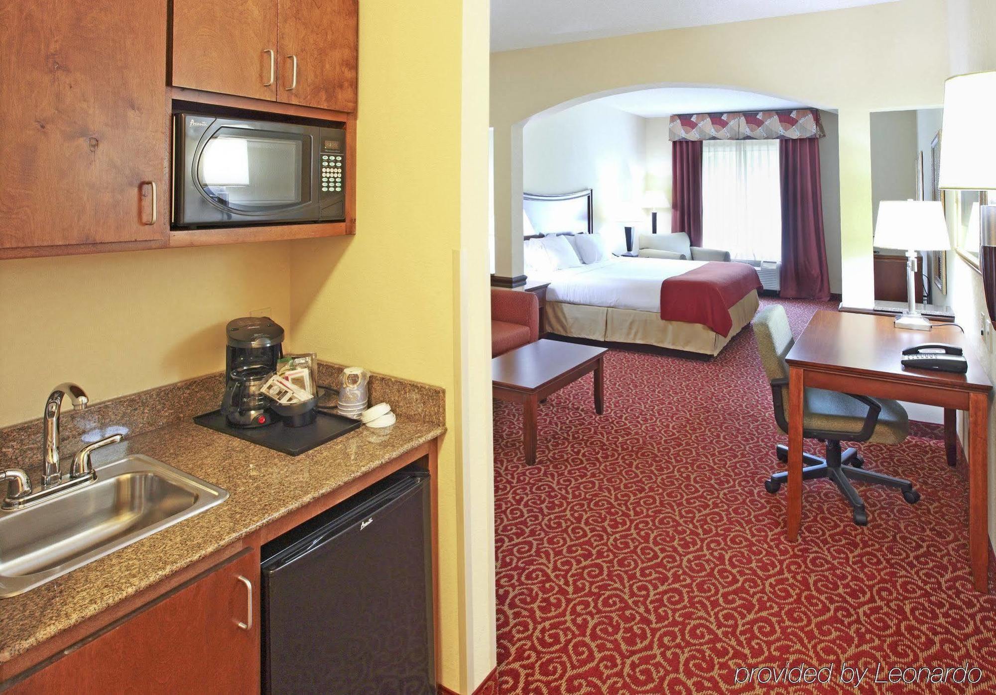 Holiday Inn Express Suites Little Rock West By Ihg Екстер'єр фото